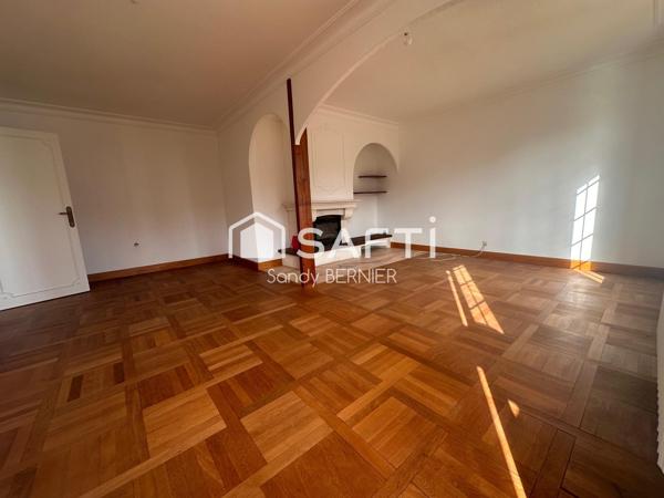 Plain-pied, volumes et potentiel près de Poitiers