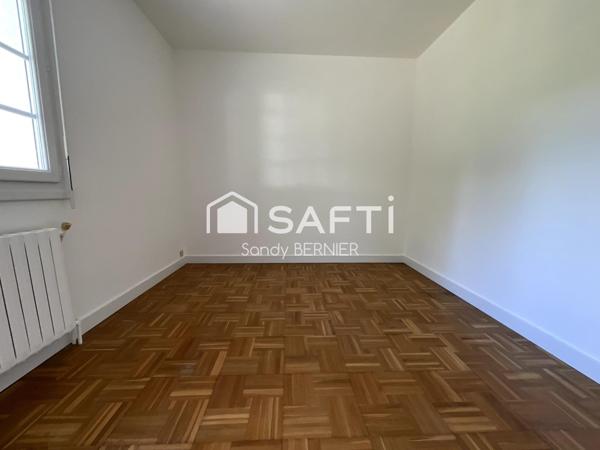 Plain-pied, volumes et potentiel près de Poitiers