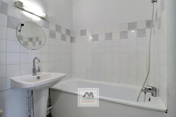 TALENCE résidence Paul Cézanne 7 rue Salvador Allende, à vendre appartement type 1 bis de 37 m2 avec parking