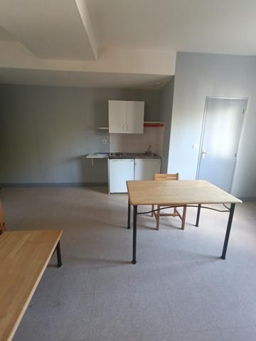 Appartement meublé n°21 – 25,82 m² – 2ᵉ étage, Saint-Nazaire – Bail mobilité