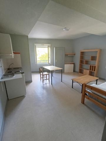 Appartement meublé n°21 – 25,82 m² – 2ᵉ étage, Saint-Nazaire – Bail mobilité