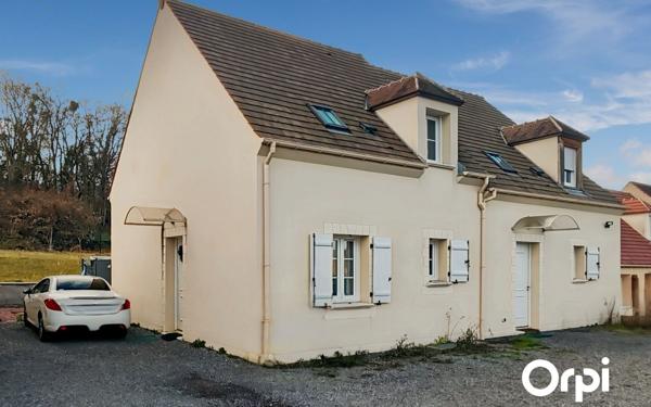 Maison à louer    4 pièces • 70 m2 Pontpoint