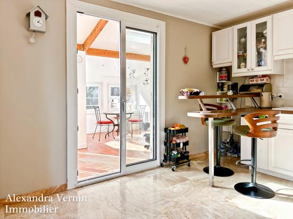 Charmante maison familiale 4 chambres entourée d'un agréable jardin arboré