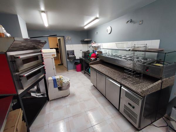 RENTABILITE DE 13,9 % !!! Immeuble à vendre à Lespignan !