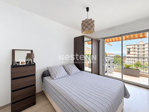 Golfe-Juan - 2 Pièces - 44m² - Vue Mer - Rénové