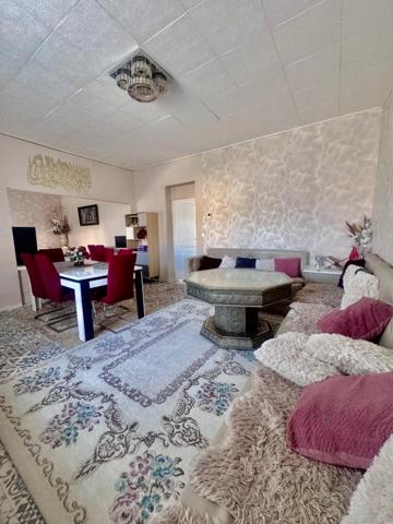 Maison à LE CHAMBON-FEUGEROLLES, 42500 - 9 pièces 218m²