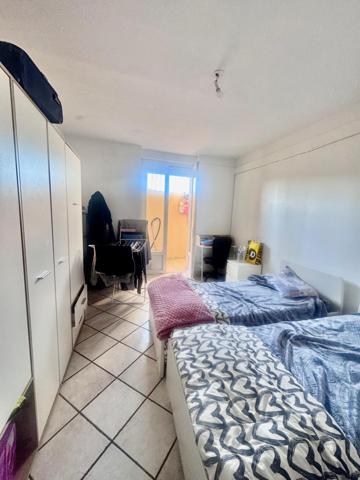 Maison à LE CHAMBON-FEUGEROLLES, 42500 - 9 pièces 218m²