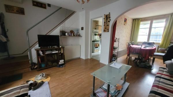 Poitiers - quartier Trois cités et Fief de Grimoire - Maison de 61 m² et sous-sol + grand studio indépendant de 30 m²