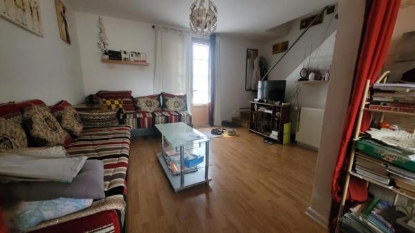 Poitiers - quartier Trois cités et Fief de Grimoire - Maison de 61 m² et sous-sol + grand studio indépendant de 30 m²