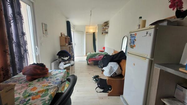 Poitiers - quartier Trois cités et Fief de Grimoire - Maison de 61 m² et sous-sol + grand studio indépendant de 30 m²