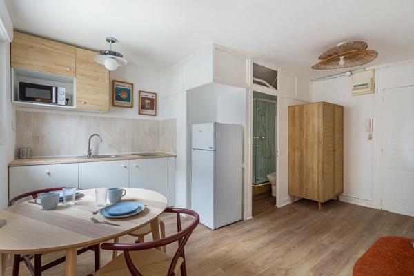 "APPARTEMENT MEUBLÉ LE MANS 1 PIECE 32M2"