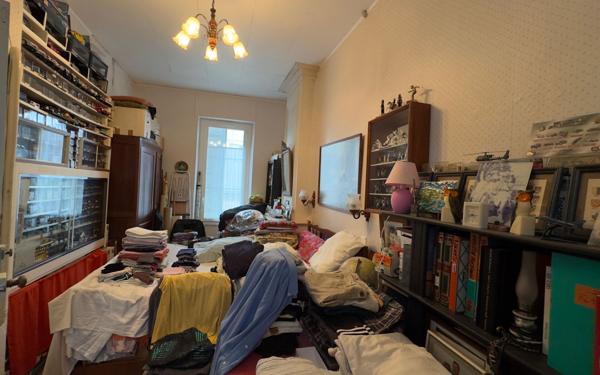 Maison à vendre    3 pièces •  Saintes