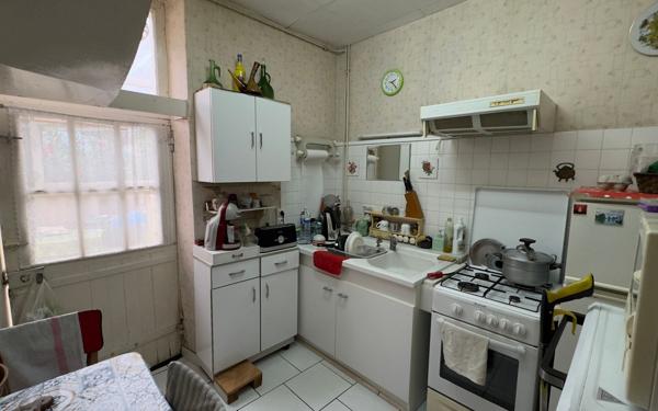 Maison à vendre    3 pièces •  Saintes