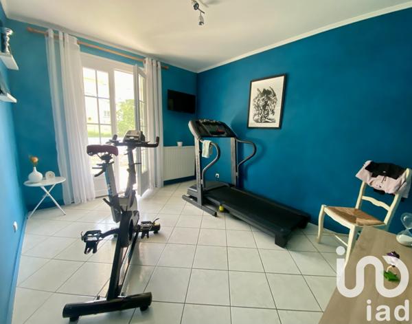 Maison à vendre 5 pièces 215 m² Saint-Amant-de-Boixe