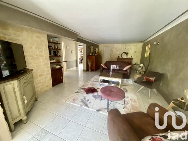 Maison à vendre 5 pièces 215 m² Saint-Amant-de-Boixe