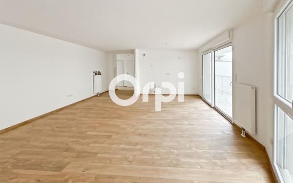 Appartement à vendre    3 pièces • 73 m2 Saint-Laurent-Blangy