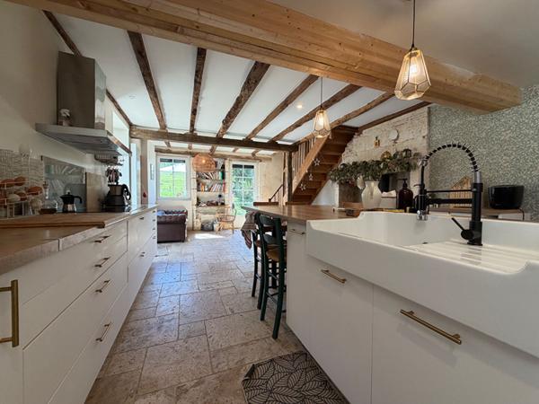 Charmante maison ancienne en pierre à Chancelade - Un havre de paix à saisir !