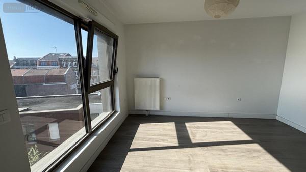 Appartement à vendre à Lille dans le Nord (59800), ref : 62055-3728