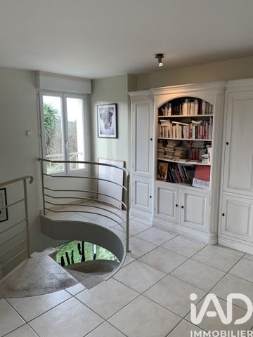 Maison à vendre 7 pièces 358 m² Fontenay-le-Fleury