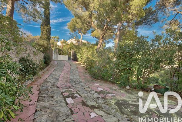 Maison à vendre 5 pièces 131 m² Cassis