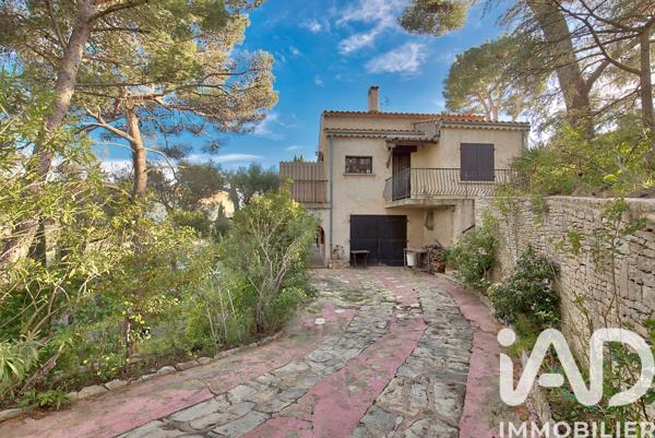 Maison à vendre 5 pièces 131 m² Cassis