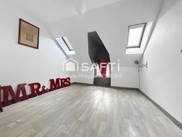 Immeuble avec local et appartement + Grande dépendance