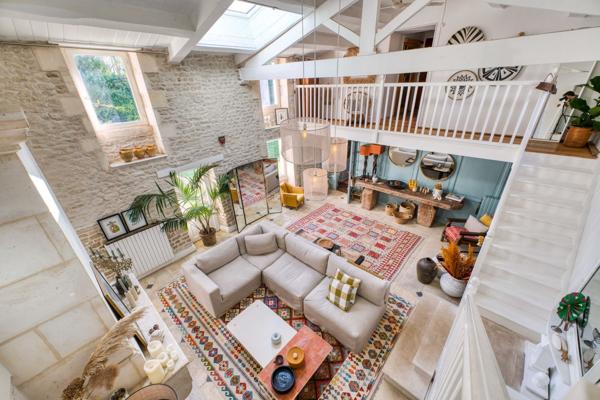 Propriété d’exception nichée dans un écrin de verdure