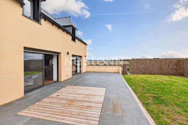 MAISON A VENDRE LES GREVES DE LANGUEUX - Maison entièrement rénovée avec goût, aux grèves de Langueux profitant de grands espaces et d'un extérieur avec vue sur les grèves !