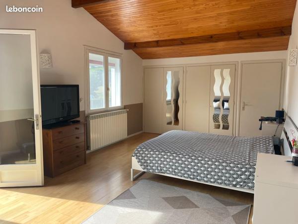 Mouguerre (64990) Mouguerre : villa 7 pièces avec piscine et garage