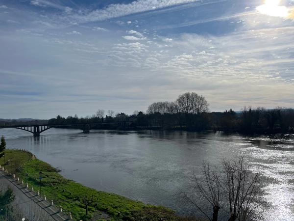 Maison 97 m² avec garage de 90 m² avec vue dominante sur la Dordogne