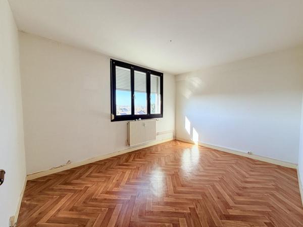 À vendre Appartement 3 pièces 77.27 m² - Golbey 88190