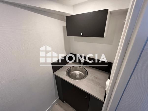 Location Studio meublé 20 m² - 55 RUE ABBE LECORNU Flers 61100