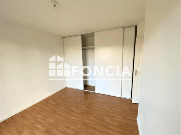 Location Appartement 4 pièces 91.05 m² - 20 RUE JULIEN SALLES Flers 61100
