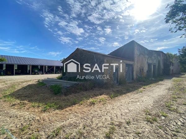 Ancien corps de Ferme à Rénover sur plus de 3000m2