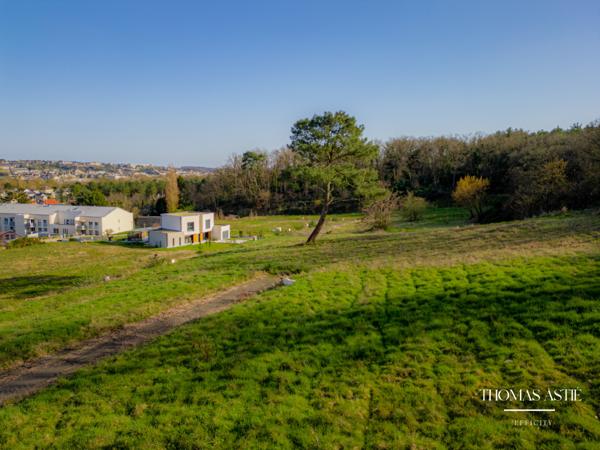 Terrain - 710 m²
