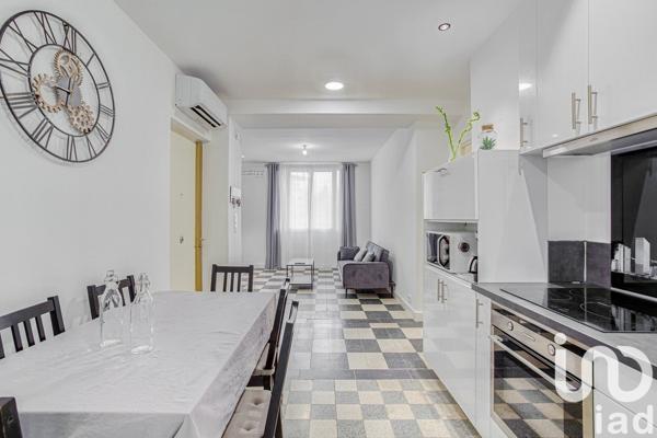 Appartement 4 pièces de 72 m² à Marseille (13005)