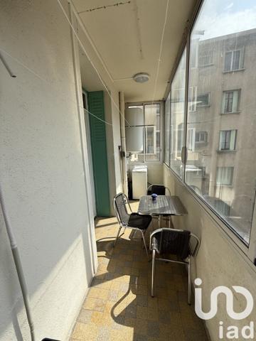 Appartement 4 pièces de 72 m² à Marseille (13005)