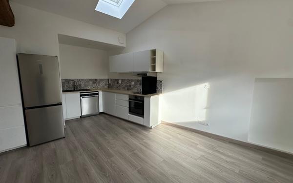 Maison à vendre    4 pièces • 100 m2 Soucieu-en-Jarrest