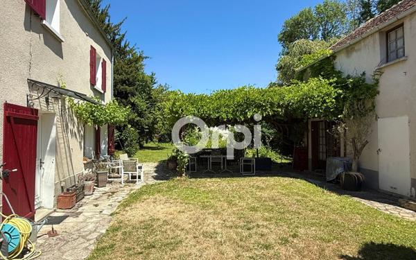 Maison à vendre    7 pièces •  Montarlot