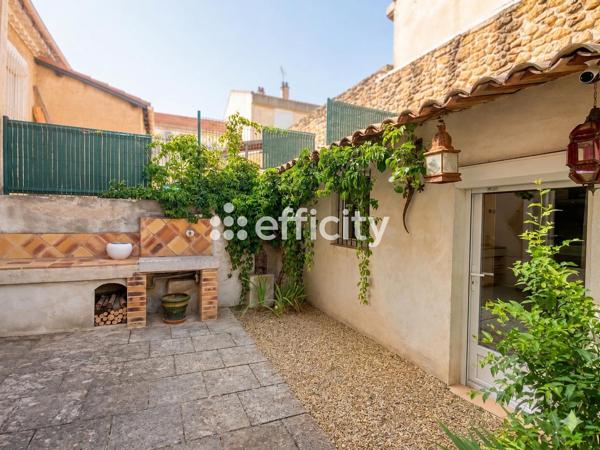 Maison
         5 pièces
        - 148 m² Exclusivité 439 000 € *