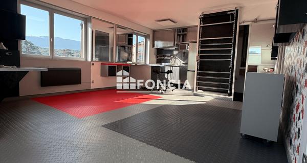 À vendre Appartement 2 pièces 50 m² - Saint-julien-en-genevois 74160