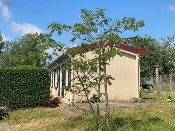 Maison à vendre à Requeil dans la Sarthe (72510), ref : 72122-1371