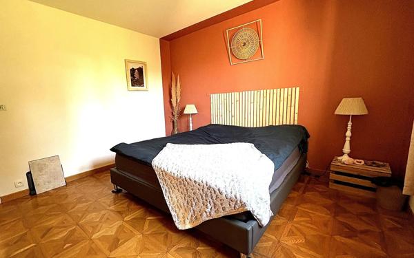 Maison à vendre    5 pièces •  Caunes-Minervois