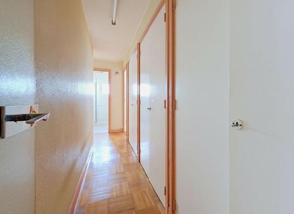 LORIENT NOUVELLE-VILLE : Appartement T3 avec cave et parking