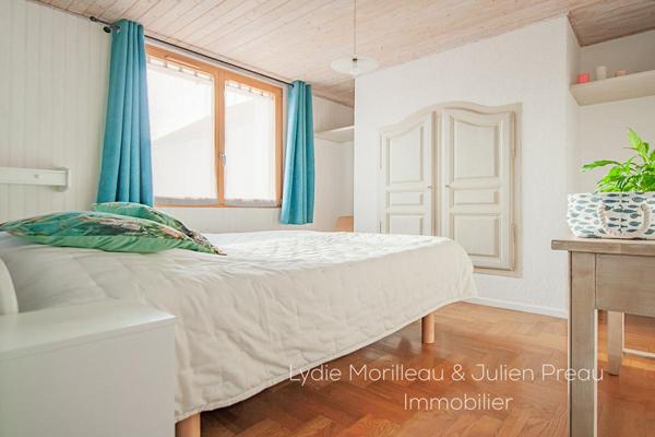 MAISON DE CARACTÈRE -107 m² - PISCINE & JARDIN ARBORÉ