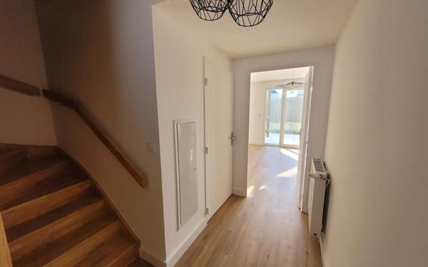 Maison à vendre    4 pièces • 76 m2 Montfavet - Avignon