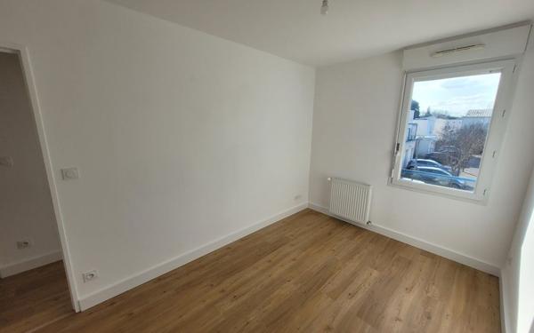 Maison à vendre    4 pièces • 76 m2 Montfavet - Avignon