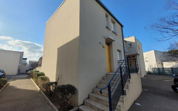 Maison à vendre    4 pièces • 76 m2 Montfavet - Avignon