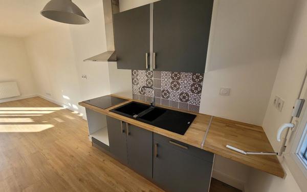 Maison à vendre    4 pièces • 76 m2 Montfavet - Avignon