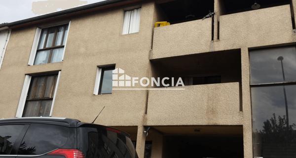 Location Local commercial 45 m² - Romans-sur-isère 26100